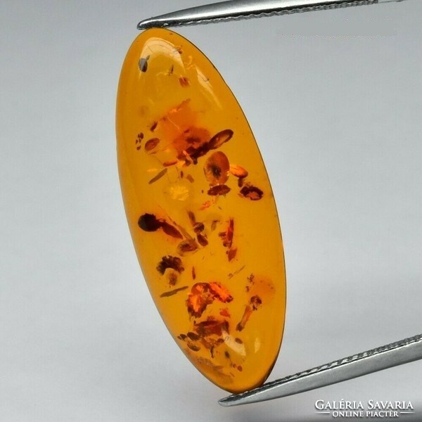 Charming! Guaranteed genuine, 100% natural Baltic amber gemstone 3.91ct!