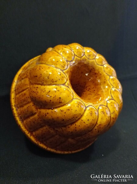 Glazed ceramic ball oven form