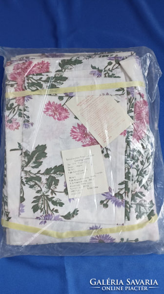 Bedding set - 1985, unopened