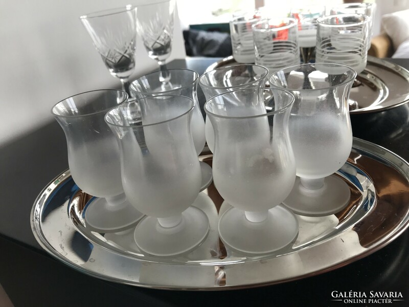 6 sandblasted cups, short drink glasses with inox tray (k50)