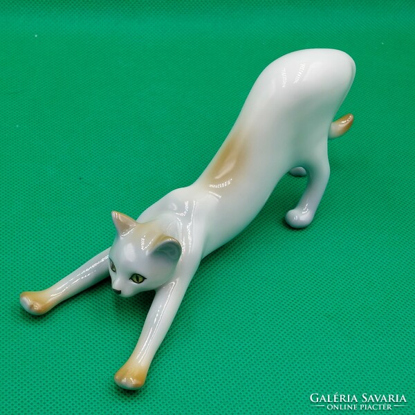 Rare collector raven house stretching kitten figurine