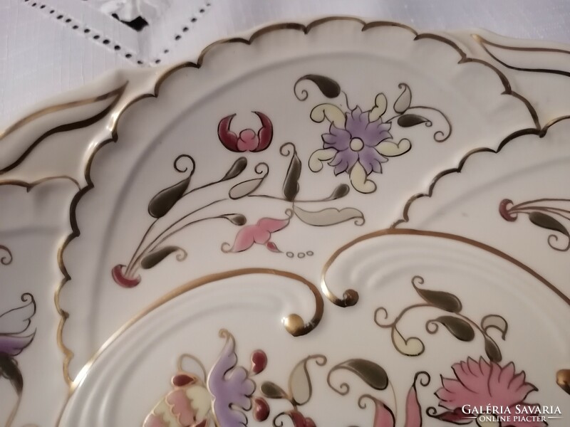 Zsolnay decorative plate