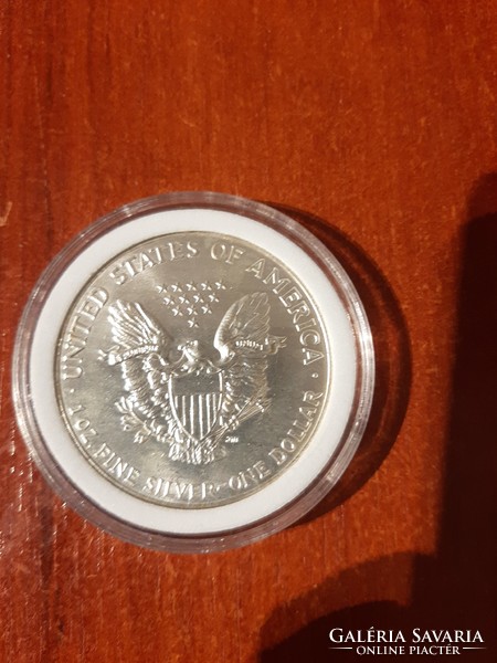 Ezüst 1 dolláros kapszulában (USA)
