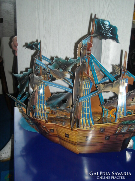 Bookable 3d pirate ship