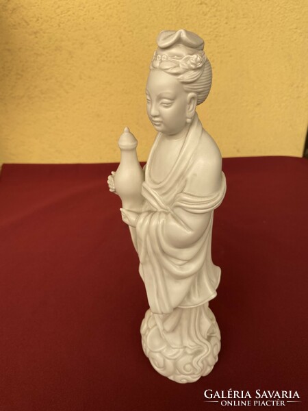 Chinese girl figure from Herend