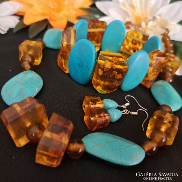 Turquoise and amber unique design set