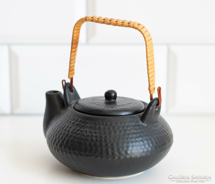 Távol-Keleti stílusú kerámia teáskanna - japán / kínai teaszertartás eszköze