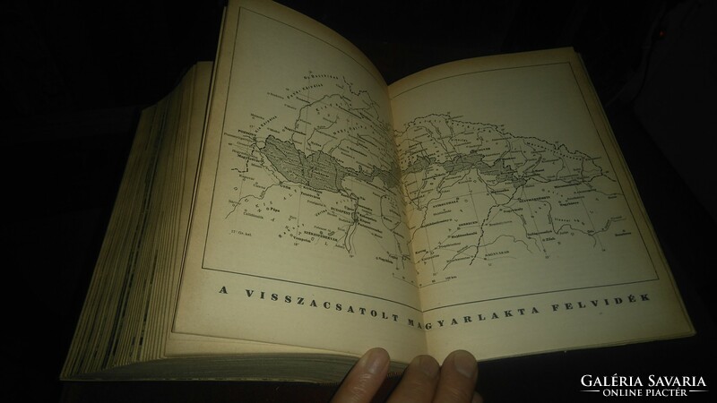 A FÖLD ÉS LAKÓI  1939 ----1200 OLDALON PESTI HIRLAP KIADÁSA igen szép!