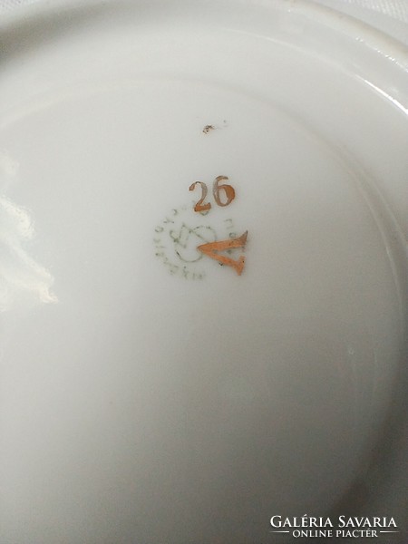 Vintage porcelán csészék tányérral (kettő)
