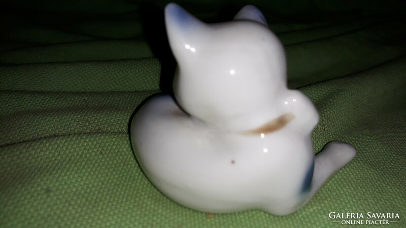 Régi GRAFENTHAL mosakodós masnis  pici porcelán cica macska figura 7 x 5 cm a képek szerint