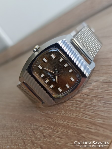 Raketa TV case watch