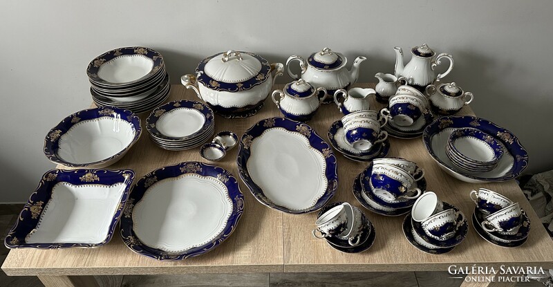 Zsolnay pompadour i 61-piece set at an unmissable price!