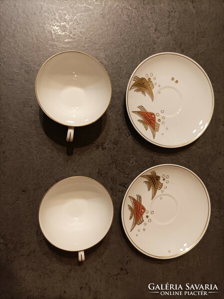 1764 Wallendorf gold relief fish porcelain