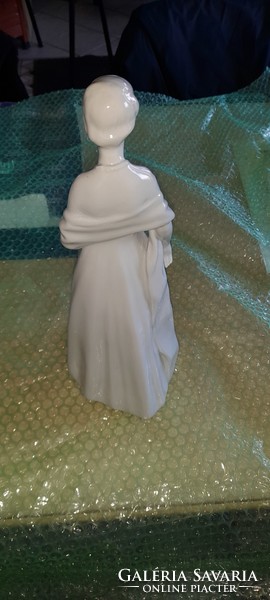 Zsolnay rare white stole woman marked in good condition