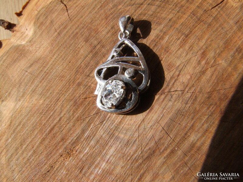 Art Nouveau silver pendant (210221)