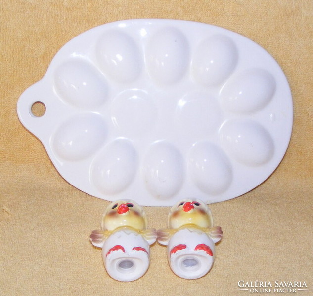 Porcelain egg holder chick with salt and pepper shaker