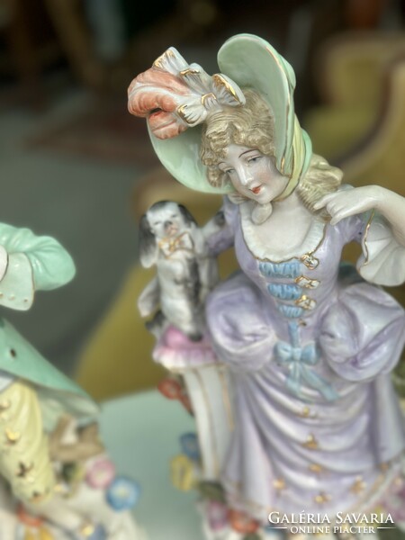 Nagyméretű Barokk porcelán pár