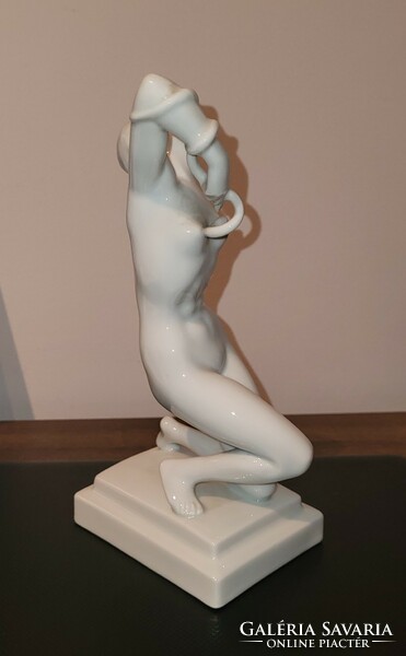The death of Cleopatra nude figure from Herend, flawless, without breaks, cracks or repairs, Herend porcelain