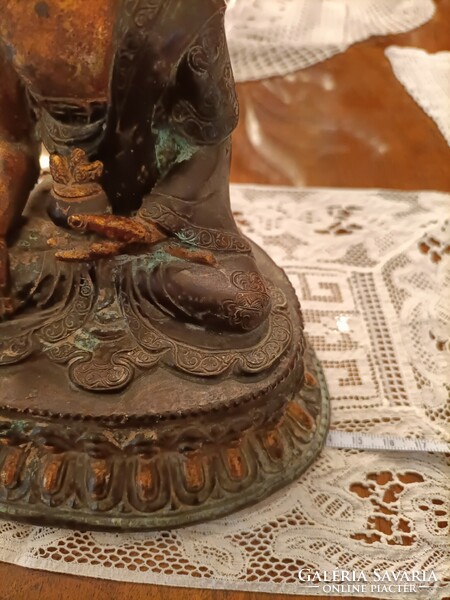 Old bronze Buddha