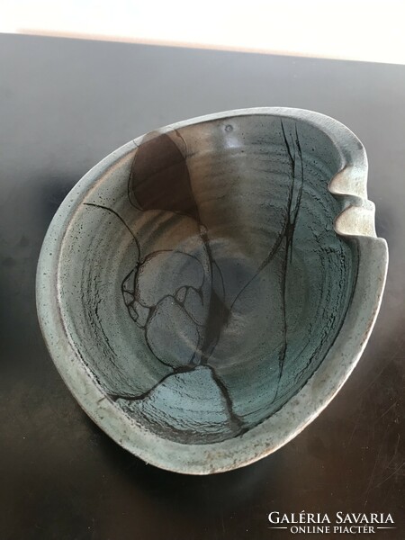 Special shaped ceramic bowl, ashtray, marked, flawless (20/e2)