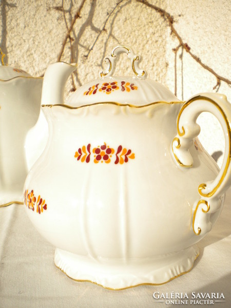 Zsolnay barokk apróbb mintás teás készlet