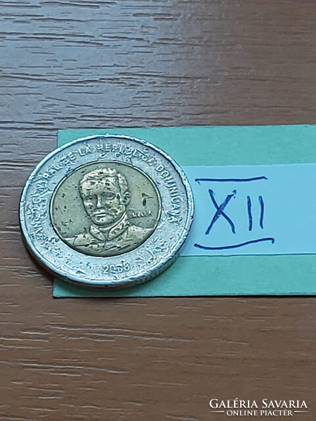 Dominica dominica 10 pesos 2008 breast, bimetal xii