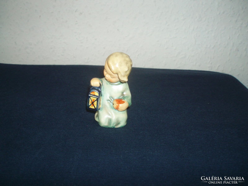 Hummel angel with lantern and apple. Marked, hand painted, flawless, in original box, m: 7.5 c