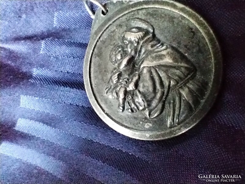 Silver medal of St. Christopher