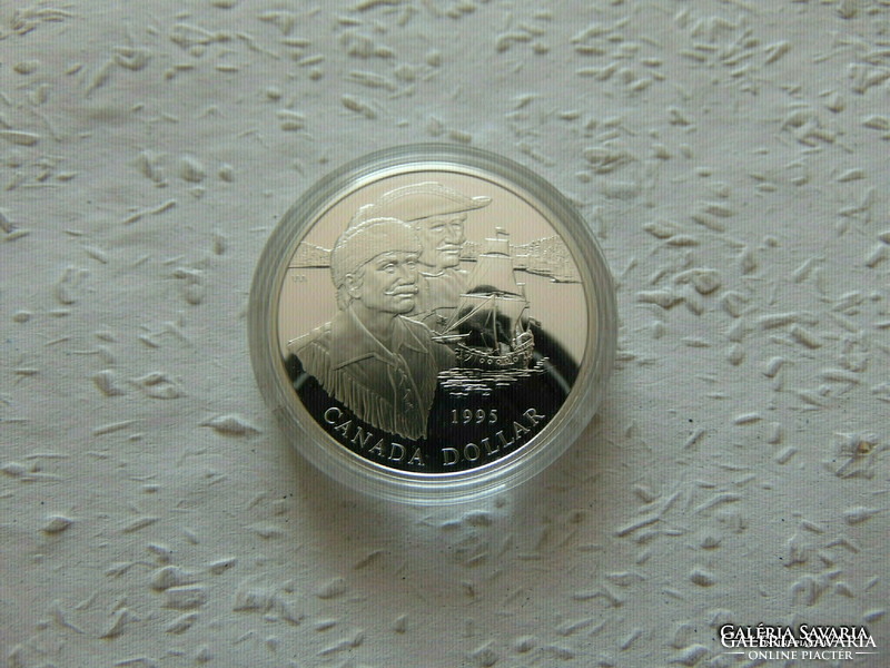 Canada 1 dollar 1995 pp 925 silver 25.17 Grams in sealed capsule