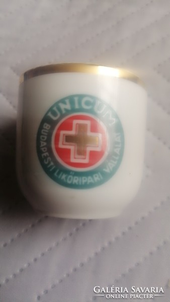 Unicum kupica hibátlan