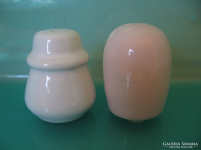Mini porcelán sószórók