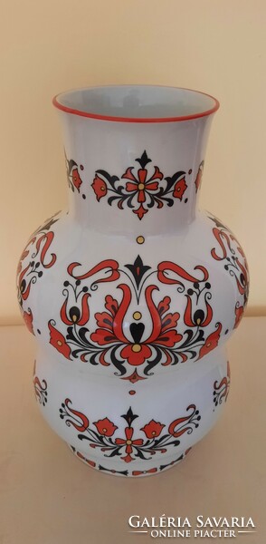 For sale is a 30 cm high Zsolnay porcelain vase decorated with folk motifs in perfect condition!