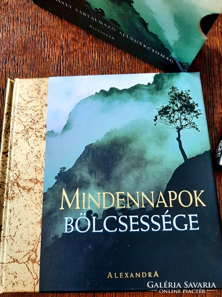 Timeless wisdom gift package containing two books, published by Alexandra in 2002