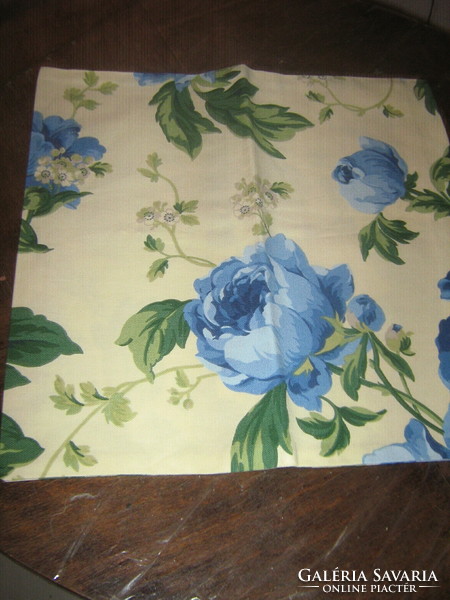 Beautiful vintage style floral decorative cushion cover