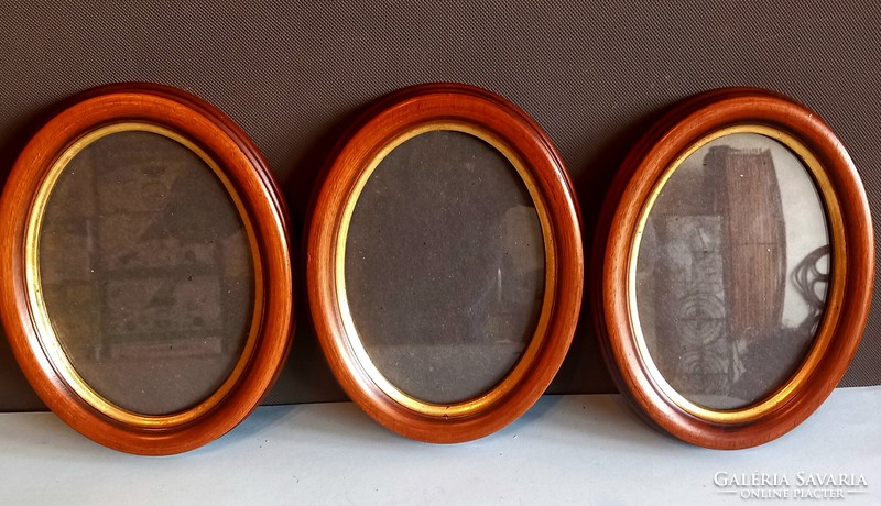 3 bider wood picture frames negotiable art deco design