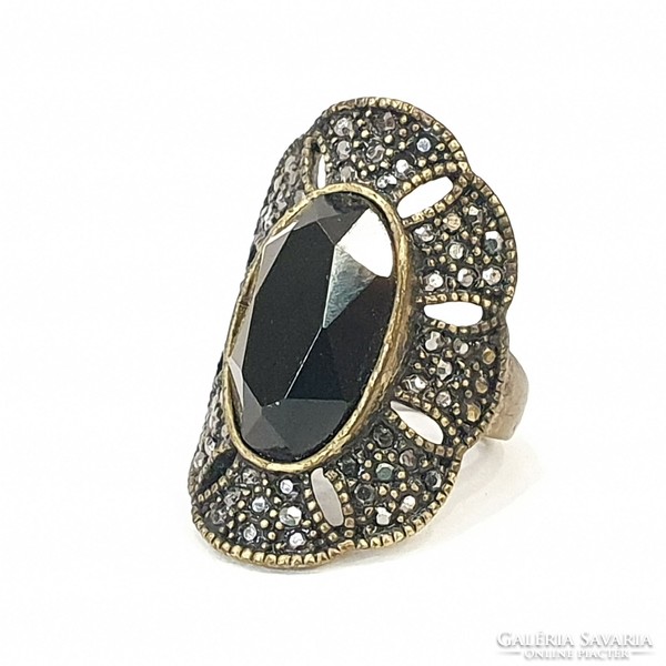 Vintage black crystal ring with marcasite inlays