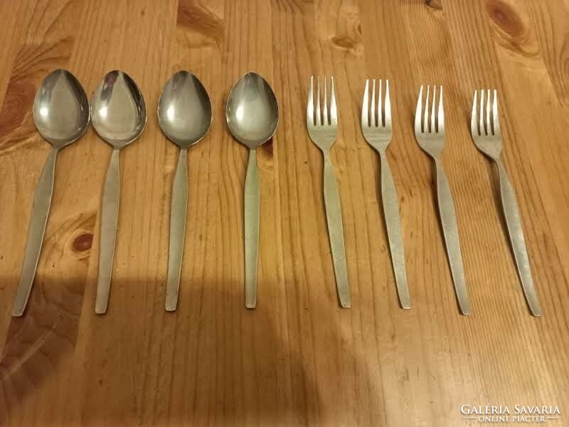 Stainless spoon 4 pcs fork 4 pcs smooth