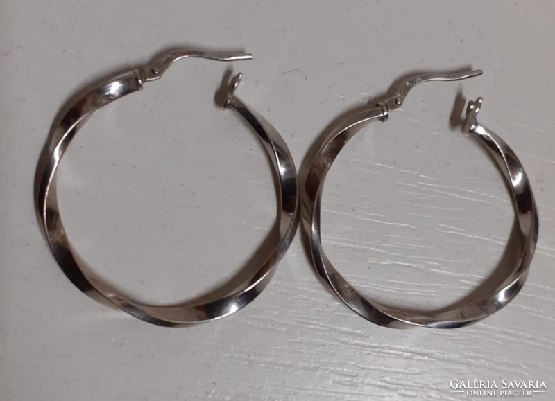 Retro beautiful new condition marked 925 sterling silver hoop earrings with twisted pattern