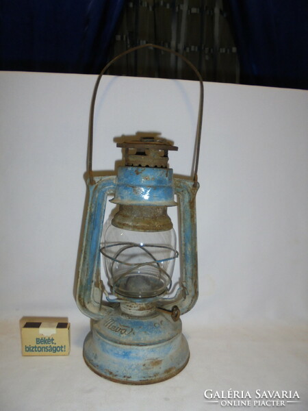 Antique kerosene lamp, storm lamp 