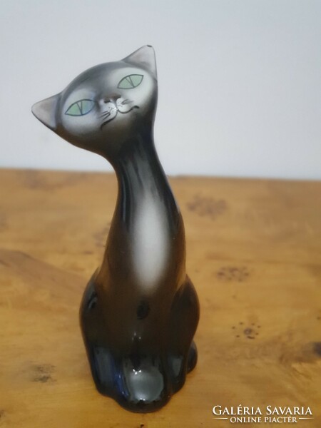 Gránit Kispest macska figura