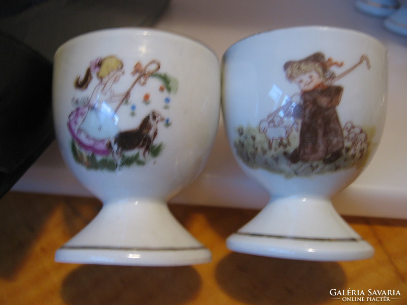 Retro fairy tale patterned boy and girl holding egg couple, ddr kahla