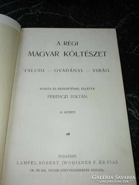 Old Hungarian poetry is dark green by great writers