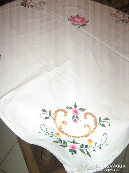 Beautiful Toledo rose tablecloth embroidered with cross stitch