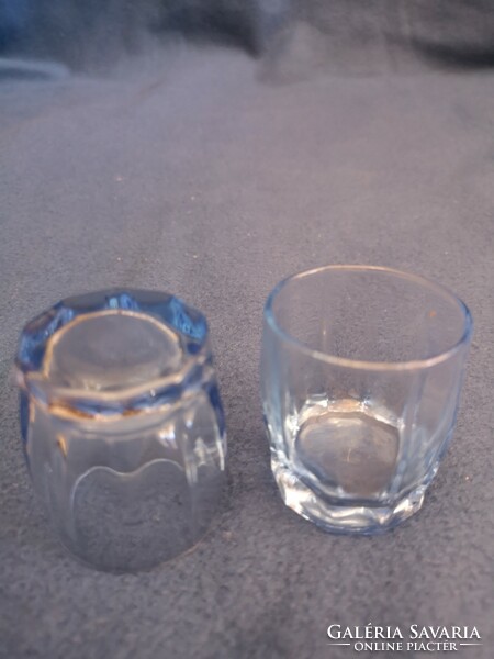 2 blue half glasses