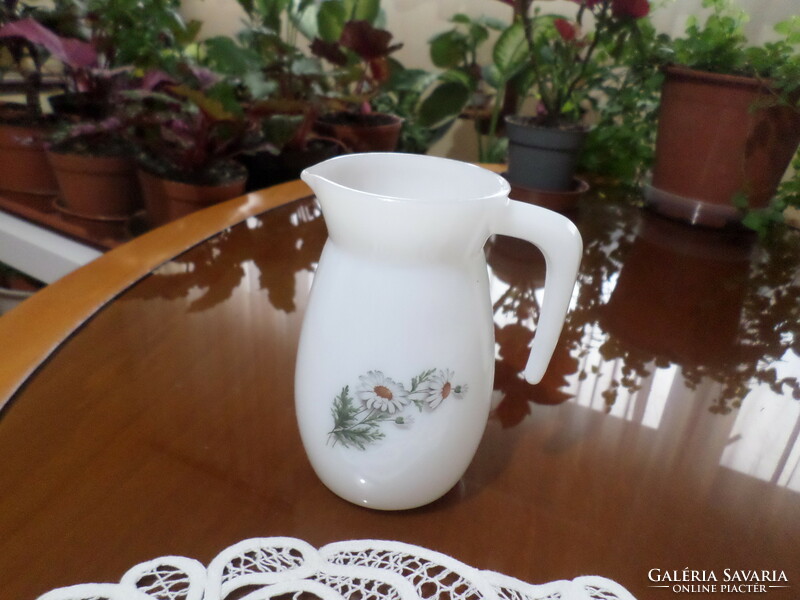 New! Chamomile patterned milk glass spout, jug from Jena