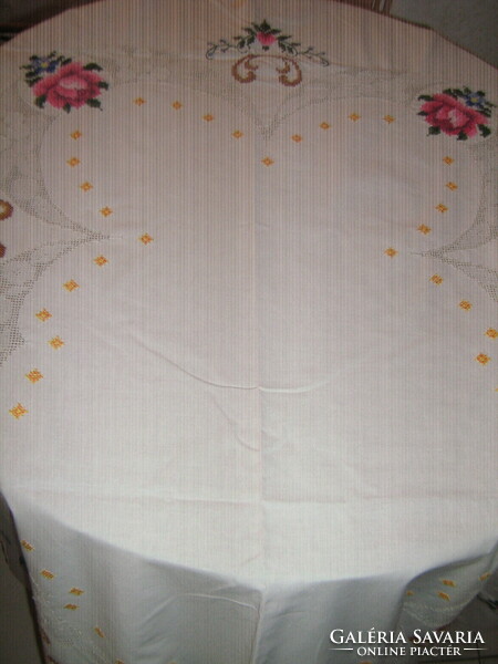 Beautiful Toledo rose tablecloth embroidered with cross stitch