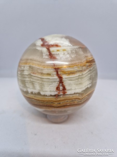 Onyx marble large mineral sphere 10 cm in diameter