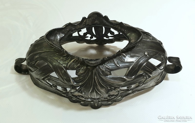 Art Nouveau silver-plated albert kohler (wmf) centerpiece, with original damaged glass insert