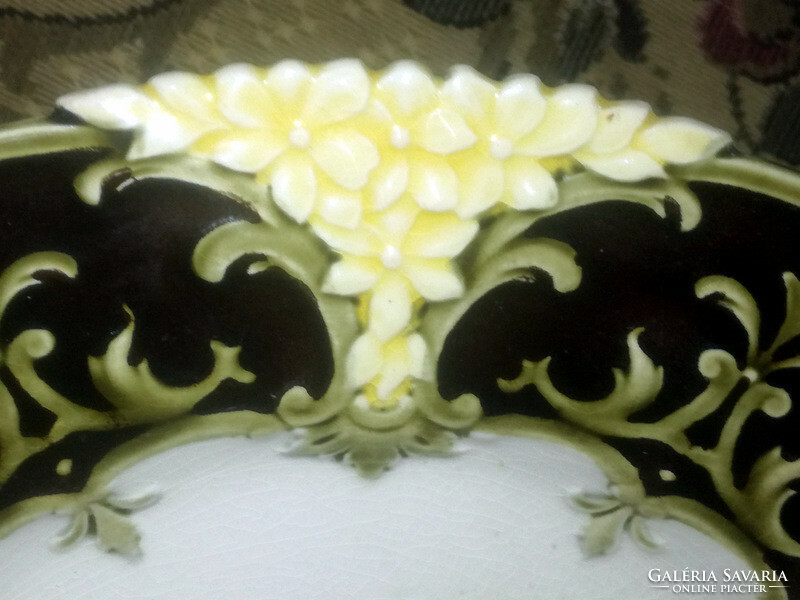 Majolica table center plate cake plate - art&decoration
