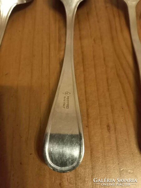 Stainless spoon 2 forks 1 patterned